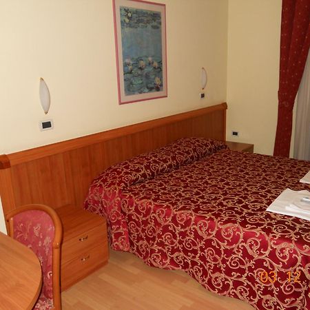 Hotel Val Di Sangro Perano Eksteriør bilde